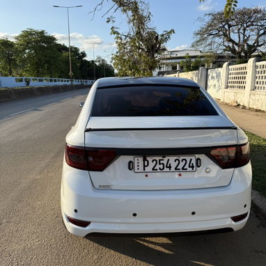 Carro eléctrico ⚡️ - 3/3