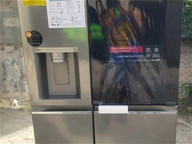 Refrigerador marca LG Side by side INTAWEN TOC TOC con dispensador de agua y hielo - Img main-image-45589609