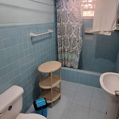 SE,RENTA APARTAMENTO INDEPENDIENTE EN VEDADO - Img 121058069