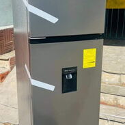 Refrigerador de 9.5 pies con Dispensador. Nuevo en su caja!!! - Img 45511656