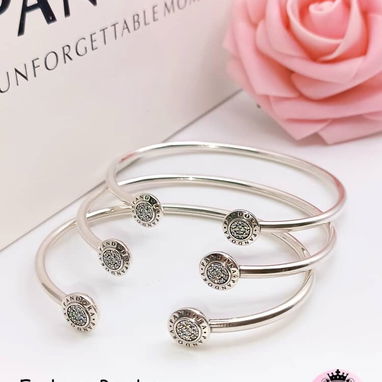 Esclavas y Pulseras Pandora. Varias tallas disponibles. LM joyería. Garantía y comprobante de venta. - 4/7