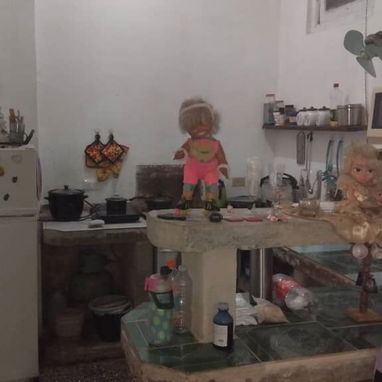 *$10.500usd.  AJUSTE CON $ EN MANO. En venta apartamento de placa puerta de calle de un edificio en Guanabacoa. - Img 123028788