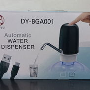 Dispensador Automático de Agua ( Recargable )  📦Nuevo en su caja 💰Precio: 15usd 📍Habana vieja  🛍️Mensajería - Img 58415712