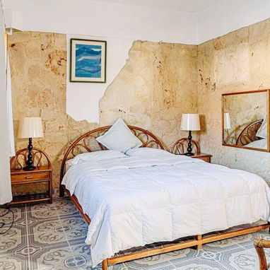 🏠 Renta De Casa En Santa Fé. 🌊 Tiene vista y acceso al mar con precios accesibles. 📱 Reservas: +5355284821 - 5/9