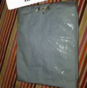 Venta de pijamas médico talla L color azul clarito - Img 45862639