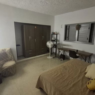 🏠 SE VENDE CASA INDEPENDIENTE EN VÍBORA PARK, ARROYO NARANJO — LA HABANA  Se vende casa independiente, recién remodelad - 9/10