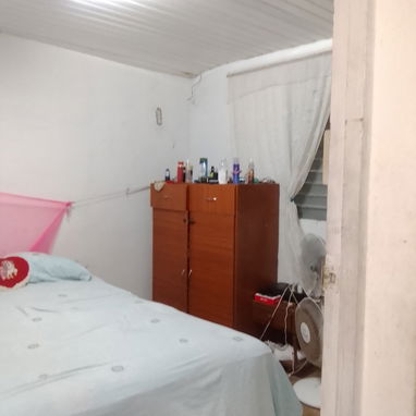 Venta de casa con patio grande buen precio me ajusto hasta 6500 - Img 122459654