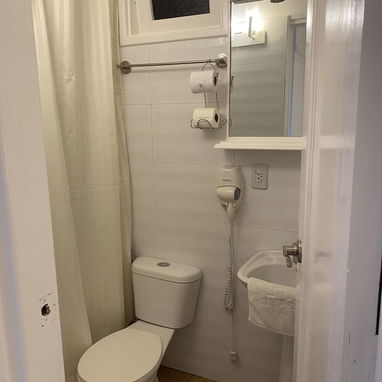Renta de apartamento independiente - 3/9