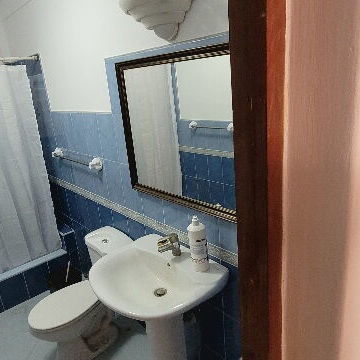 Renta en Casino deportivo. 4 habitaciones y 3 baños, con todo - 5/5