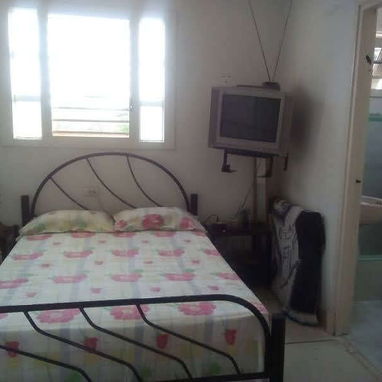 Apartamento capitalista a una cuadra de Ayestarán y Tulipán Cerro - Img 120240945