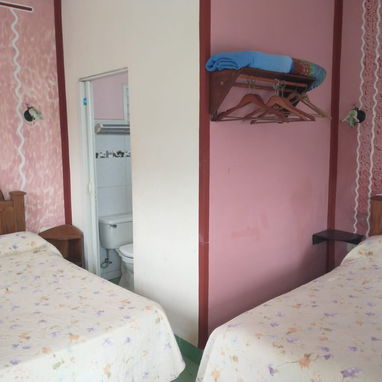 🪼 Habitaciones Económicas en Morón Cuba| Casas de renta Cuba - Img 114789808