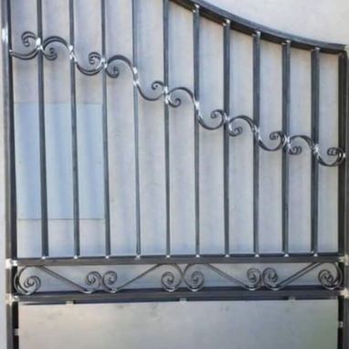 Herrería: puertas, ventanas, portones, techos, escaleras y soportes para paneles - Img 122765300