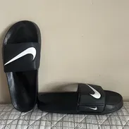 Chancletas Nike de hombre - Img 55818074