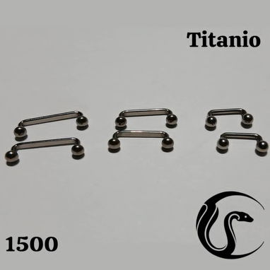 Piercing de titanio degradó implante - Img 123602391