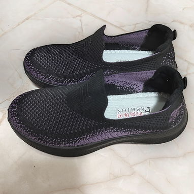 Zapatillas Sketchers de mujer. Slips - in, deportivas. No. 38 - 3/4