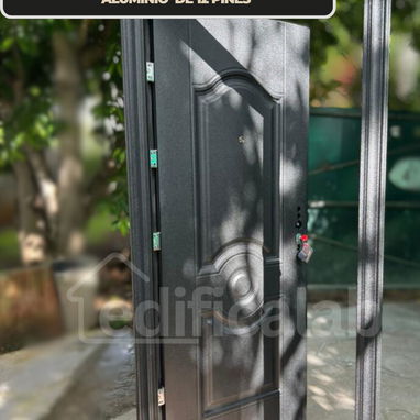 Puertas de aluminio reforzado con seguros de 12 pines. Incluion picaporte en acero inozidable y set de llaves - Img 104818488
