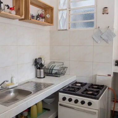 Apartamento independiente al lado de la tienda de Carlos III. Centro Habana. - Img 125520455
