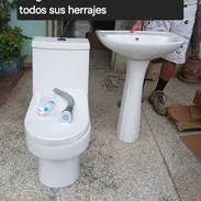 Juegos de baño monolítico importado con todo sus herrajes a estrenar usted - Img 57839224