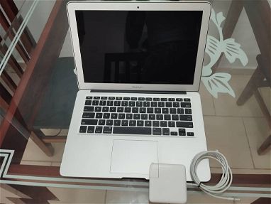 MacBook Air A1466 i7 8gb RAM 500gb SSD - Img main-image-45513610