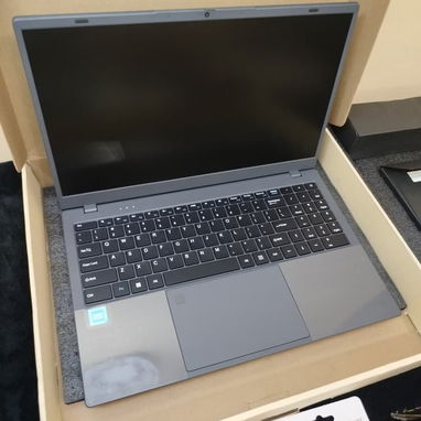💻 Laptop Coolby - Img 123629936