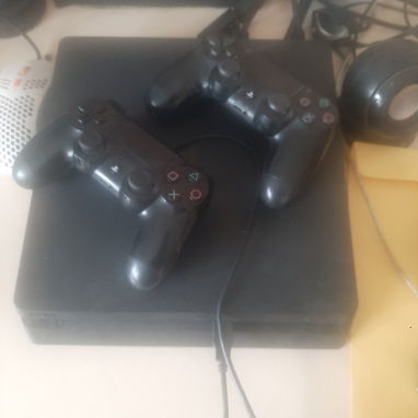 Ps4 slin 1tb 2 mandos pirateado v.12.50 - Img 123332670