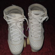 Patines de 4 ruedas - Img 55179786