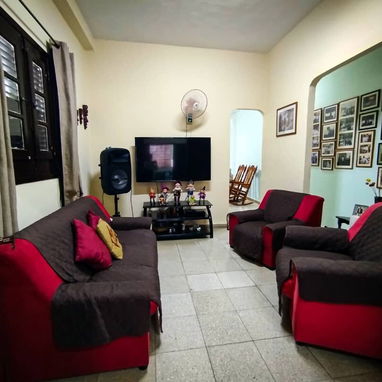 SE VENDE CASA DE 3 NIVELES, EN PLAYA - Img 124578165