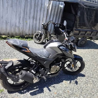 MOTO LONCIN 250 cc - Img 122469091