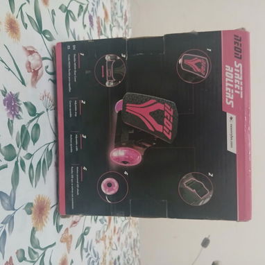 PATINES AJUSTABLES DE DOS RUEDAS PARA NIÑOS - 3/4