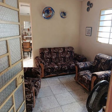 Casa independiente de 2 plantas CERCA DEL SEMÁFORO DE PERLA , Arroyo Naranjo - 5/8