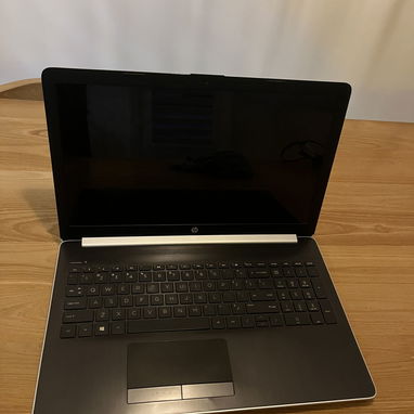 LAPTOP HP 1TB + 4GB RAM DE USO (Precio Negociable) - 2/5