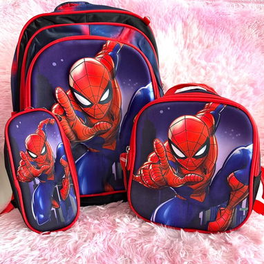 Conjunto de mochila, merendero y Bolsitos. La mochila tiene Luces - Img 125417001