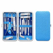 KIT DE MANICURA Y PEDICURA CON ESTUCHE PREMIUM - Img 56929999