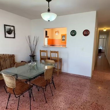 Renta lineal de apartamento en el Vedado - Img 122846322