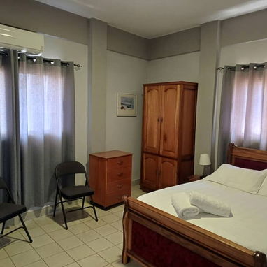 SE RENTA APTO DE DOS HABITACIONES EN CENTRO HABANA CON BALCON. 3ER PISO. 54026428 - Img 111540095