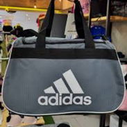35usd Maletines ADIDAS Originales 56799461 - Img 49093373