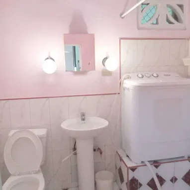 RENTA LINEAL EN PLAYA CON VENTILADORES Y LÁMPARAS RECARGABLES - 10/10
