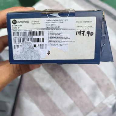 Teléfono Motorola moto e14 - 3/3