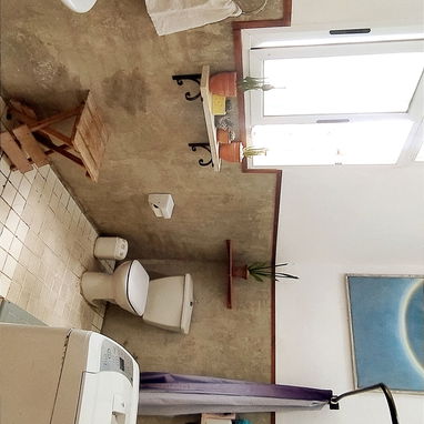 ajustable con dinero en mano - 7/9