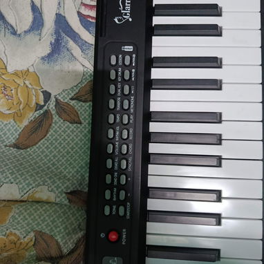 Piano en 200 USD o 170 si vienes a buscarlo, cotorro 54488749 - Img 120913033