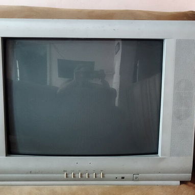 Vendo equipos electrodomésticos algunos funcionando y otros rotos para piezas - Img 122575192