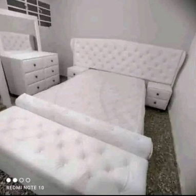 Ofrecemos todo lo que necesita, juegos de cuartos, de sala, artículos de melamina, colchones de todo tipo y demás - Img 123060385