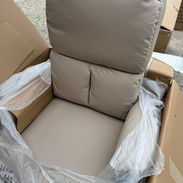 Sillon reclinable de cuerina. Mensajería por costo adicional - Img 52234066