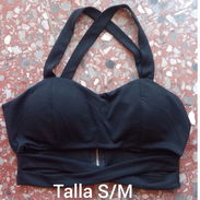 Blusita corta cruzada talla S M - Img 56033398