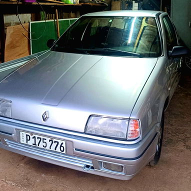 Renault 19 año 92 - 3/6