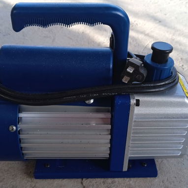 BOMBA DE VACIO “ZENY” 3,5 CFM - 2/3