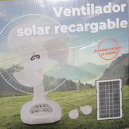 Vendo ventilador recargable, con dos bombillos y panel solar - Img 56419028