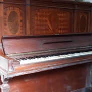 PIANO VERTICAL J. GIRALT É HIJO (EN BUEN ESTADO) - Img 45738029
