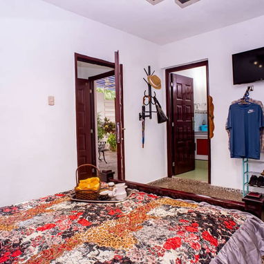 🏡 Villa Moderna en Miramar para Extranjeros con Piscina Privada - Img 115044719