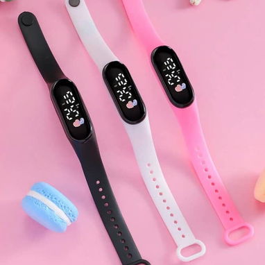 Relojes y mochilas - Img 119295857